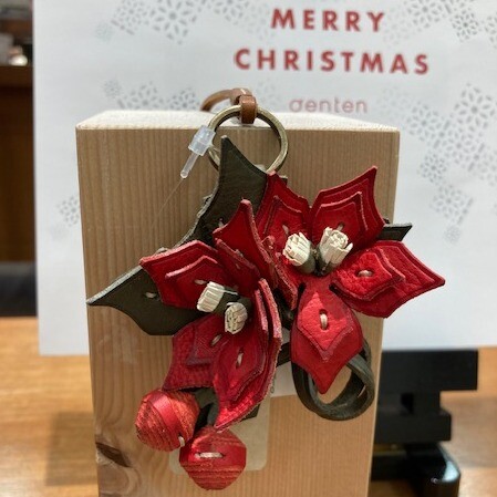 gentenチャーム　ポインセチア ポインセチアのチャーム 好評発売中！！ | ショップブログ | 東急