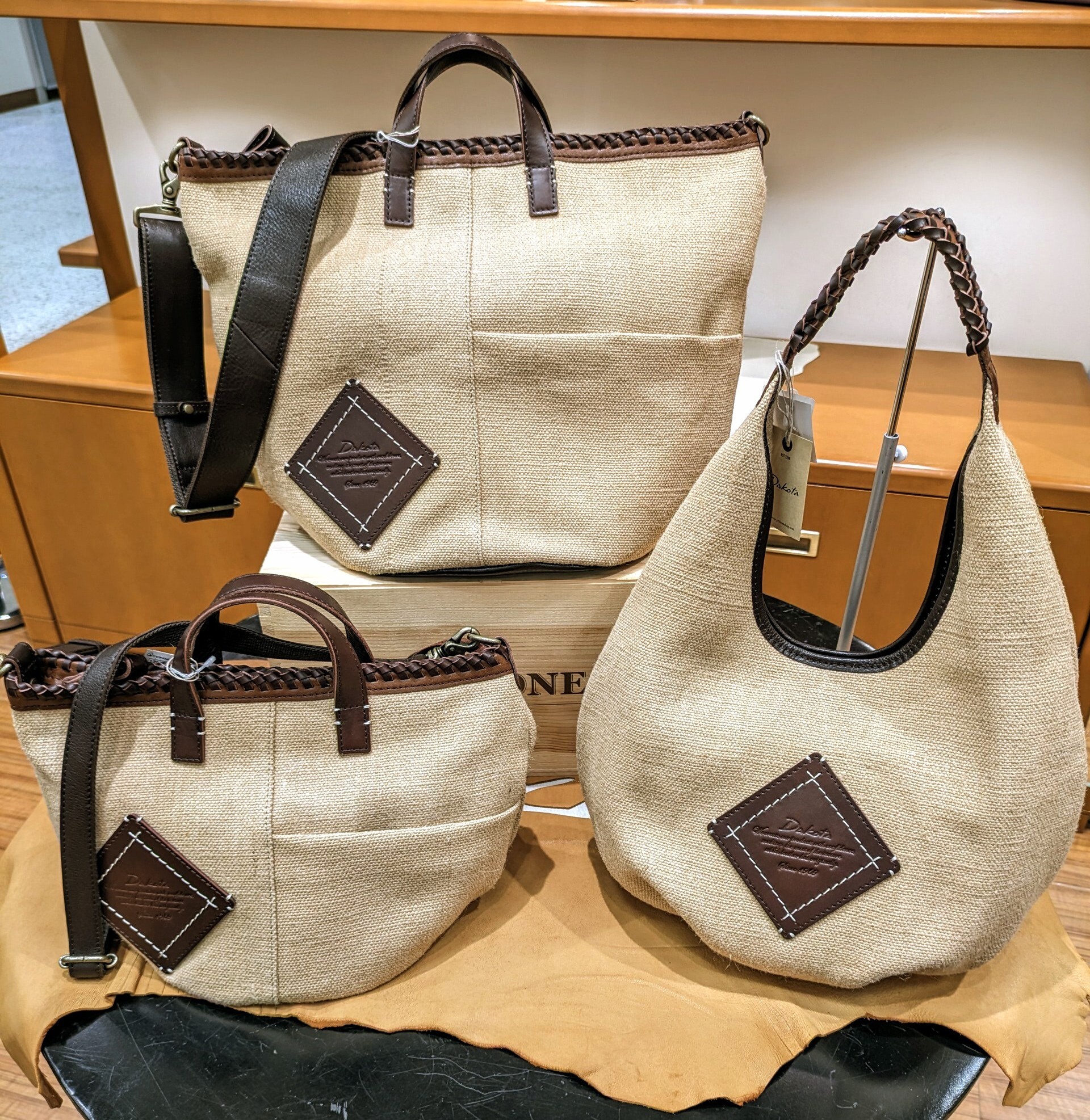✨New✨春夏の定番🍀ジュート素材バッグ | ショップブログ | 東急百貨店 さっぽろ店