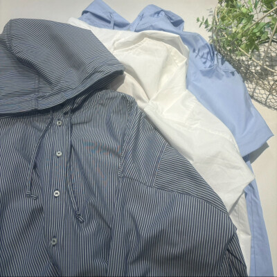 【New Arrival】フーディシャツ