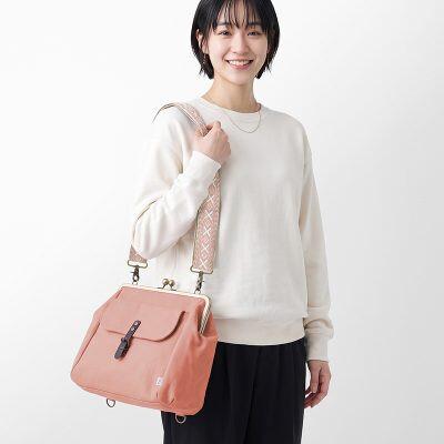 華やかな付け替えベルトにまたまた新柄