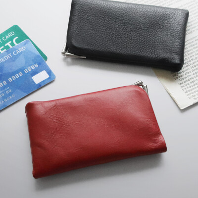 ギフトにもぴったりな本革がま口小物