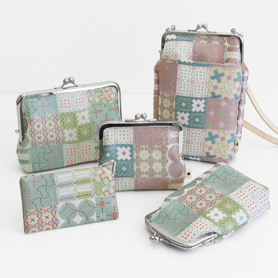 伝統的な刺し子柄をジャガード織りで