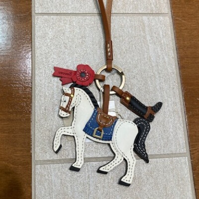 来年の干支【午】のチャームが12月26日から発売です🐎