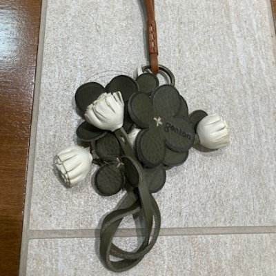 大人気【シロツメグサ】チャームが再入荷しました！！