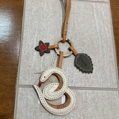 来年の干支【巳】のチャームが入荷しました🐍