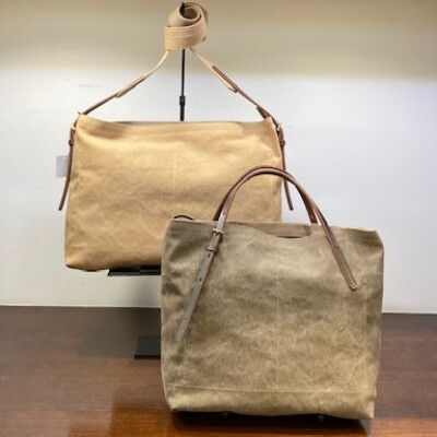 キャンバス生地のバッグが入荷しました🎵