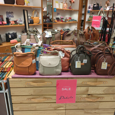 ✨✨　本日2025年12/26(金)より、セールスタート致しました〜✨✨