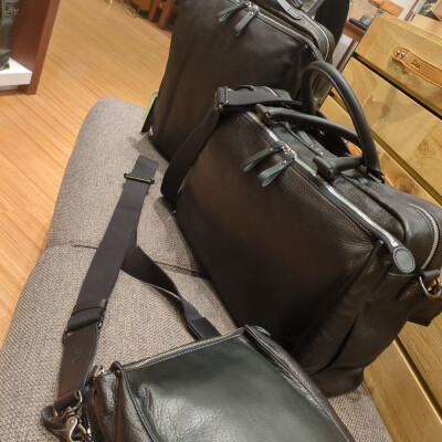 ✨手触りの良い✨国産ソフト牛革のバッグ👜