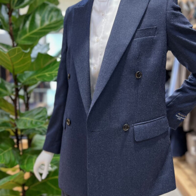 ウィメンズ新作続々入荷！秋冬オススメスーツ✨