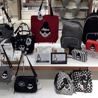 ⭐︎HAPPY   FACE⭐︎