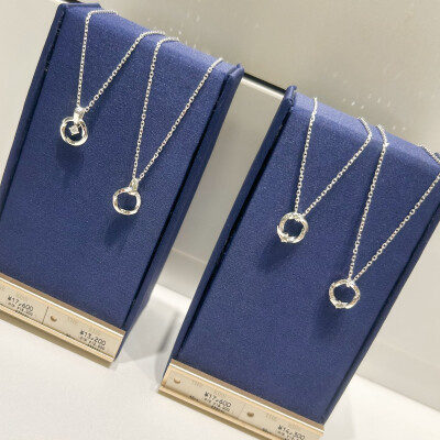 人気のモアサナイト💎ペアネックレス再入荷！